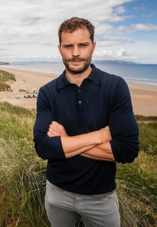 Jamie Dornan - is that a golf ball in your pocket or are you just glad to see me? (Dad joke)