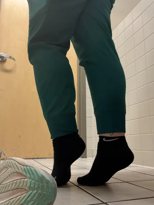 Got my black Nikes on all day for 12 hours!