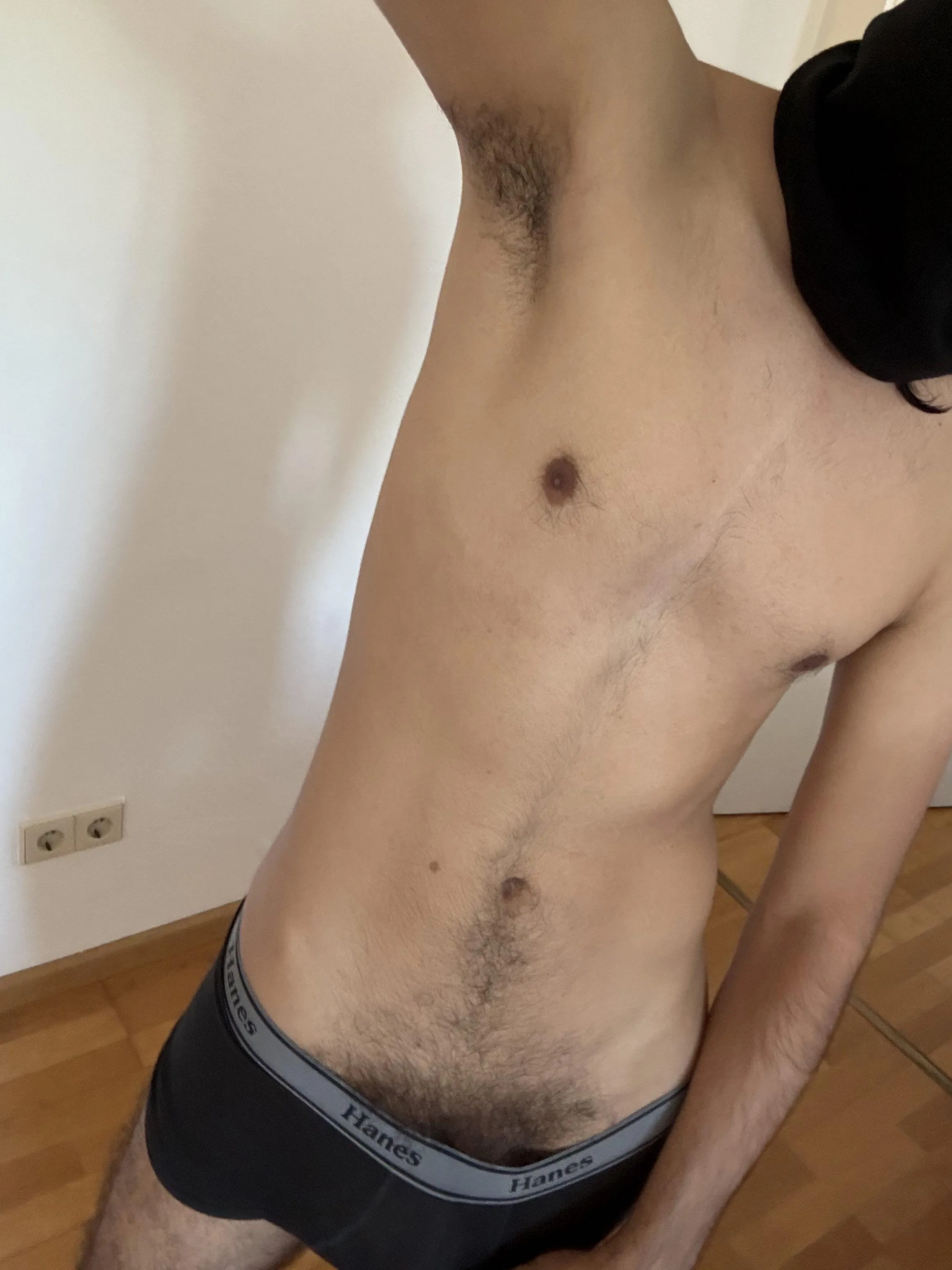 My sweaty latino pits out, come show me you like them