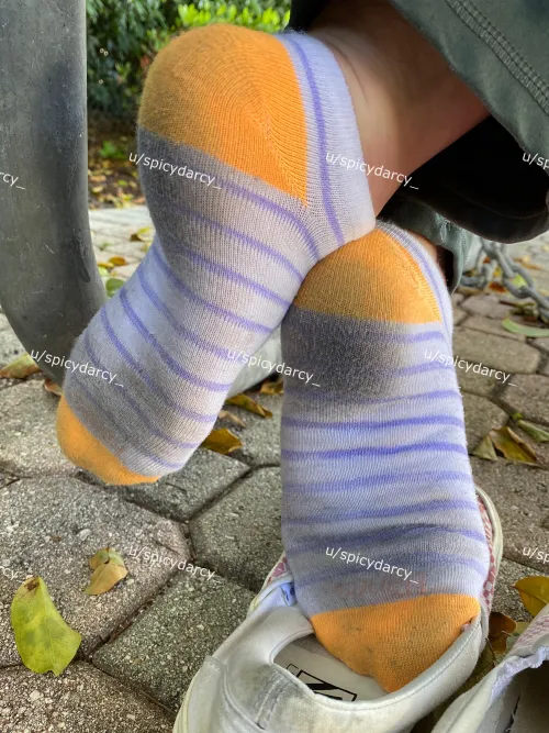 Wanna bring your tongue over here ?