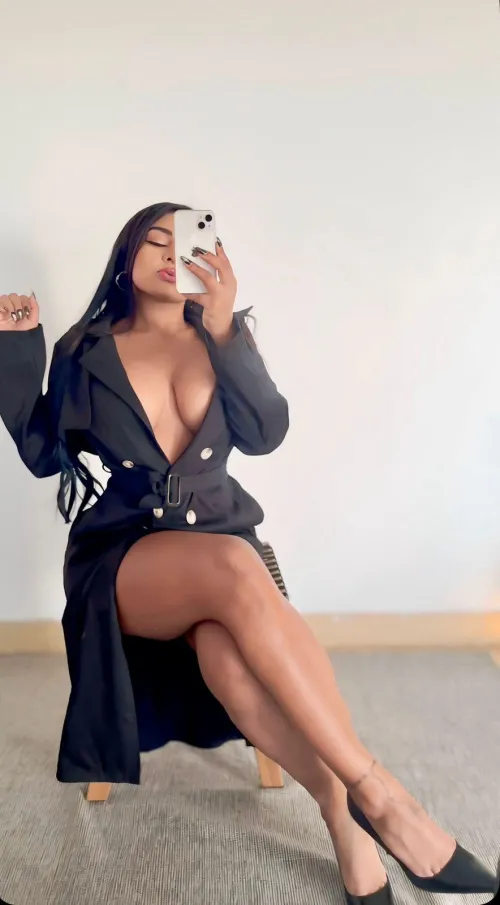 Bark here if you're a good kinky bitchb0y