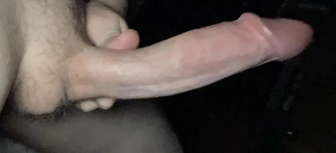 23 straight and horny