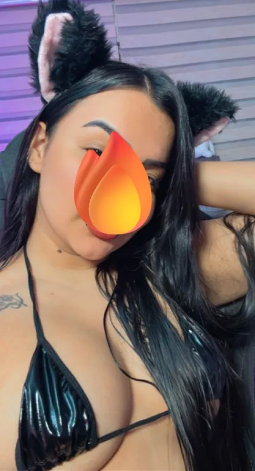 An easy dynamic built around trust and touch