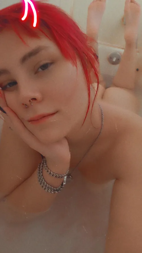 I wonder what to do with my hair all the time