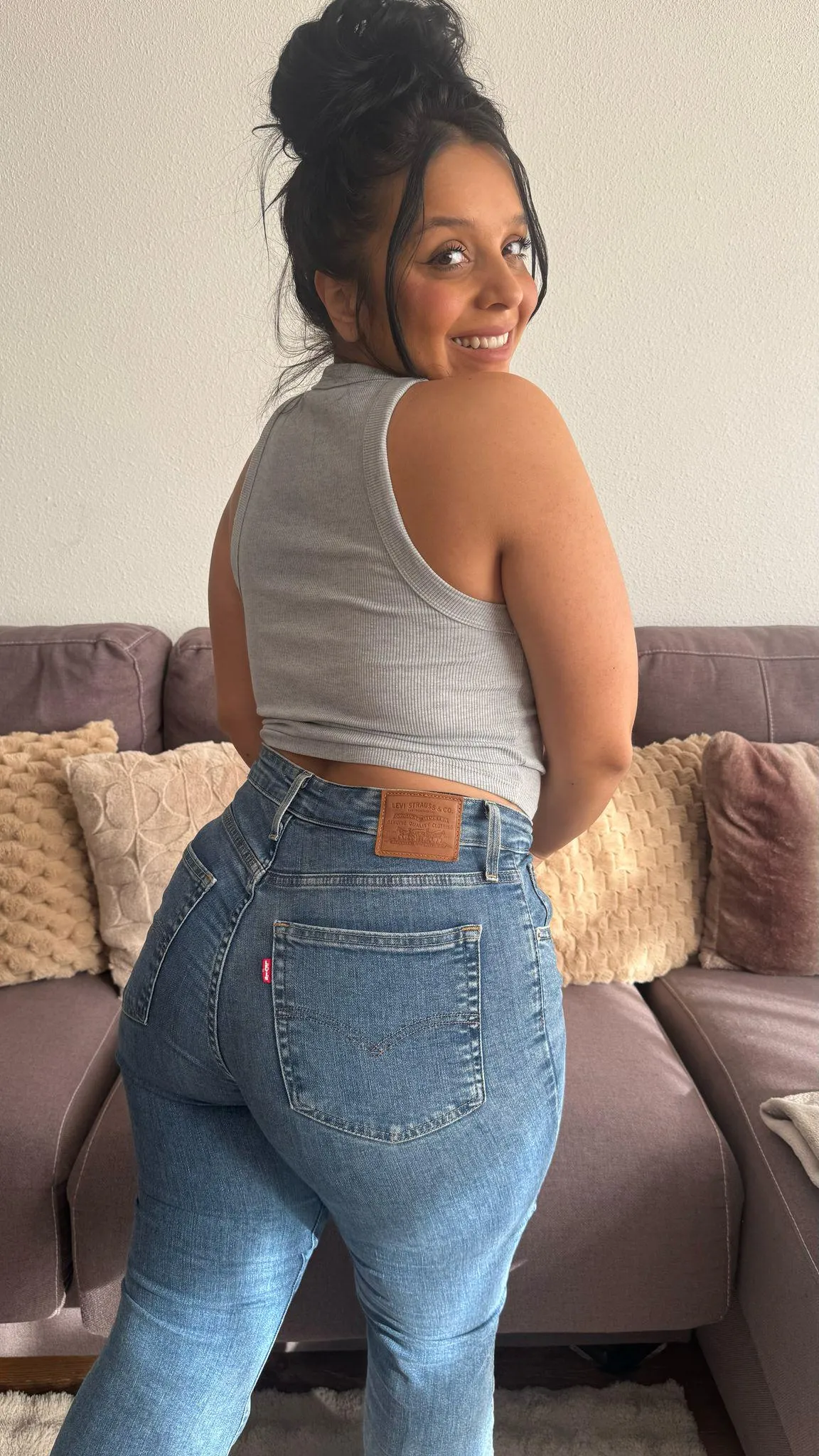 Wife with only 24ys old, I know it was a bad decision...but still too tight, I need more