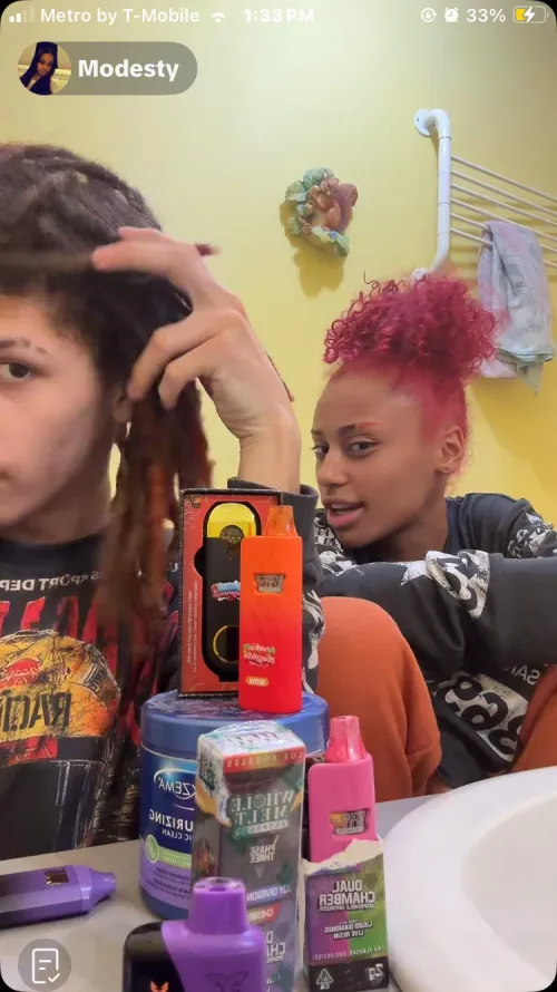 I swear ppl out here killin they lungs 💀💀