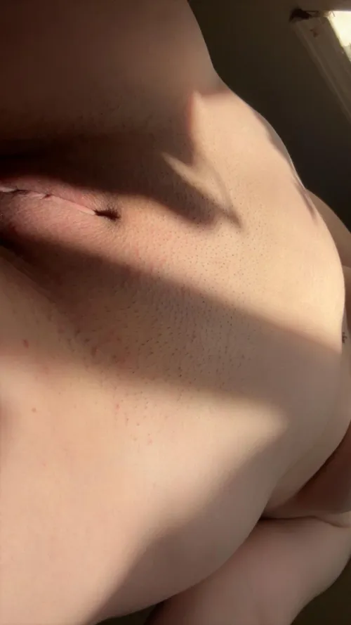 I’m so horny…I feel like a cat in heat 😩