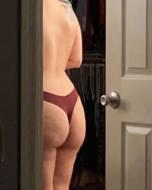 Looking to explore and have some fun !! Early 30s couple 😜