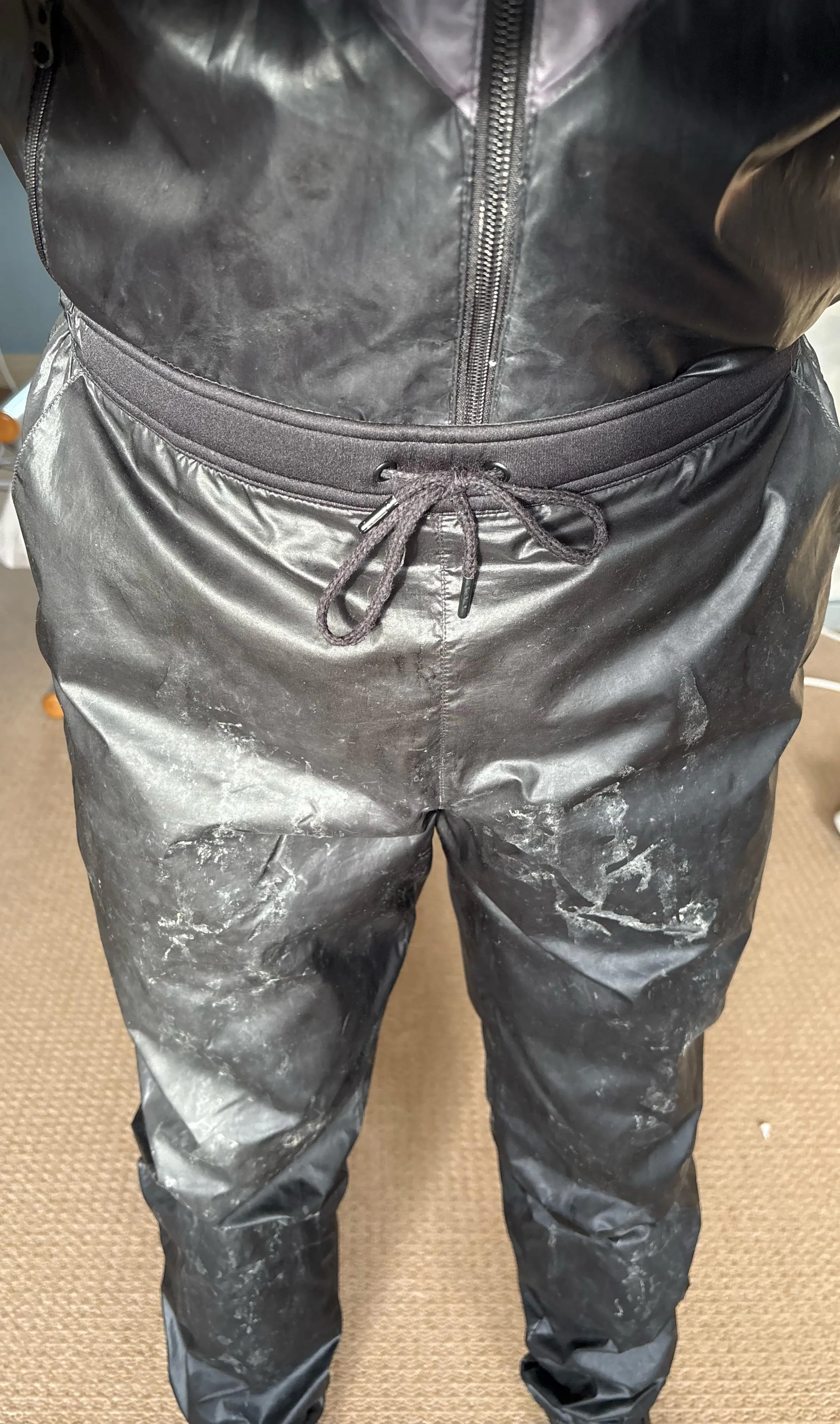 Planning to wear my cumstained tracksuit all day. Does anybody else love wearing their cumrags?