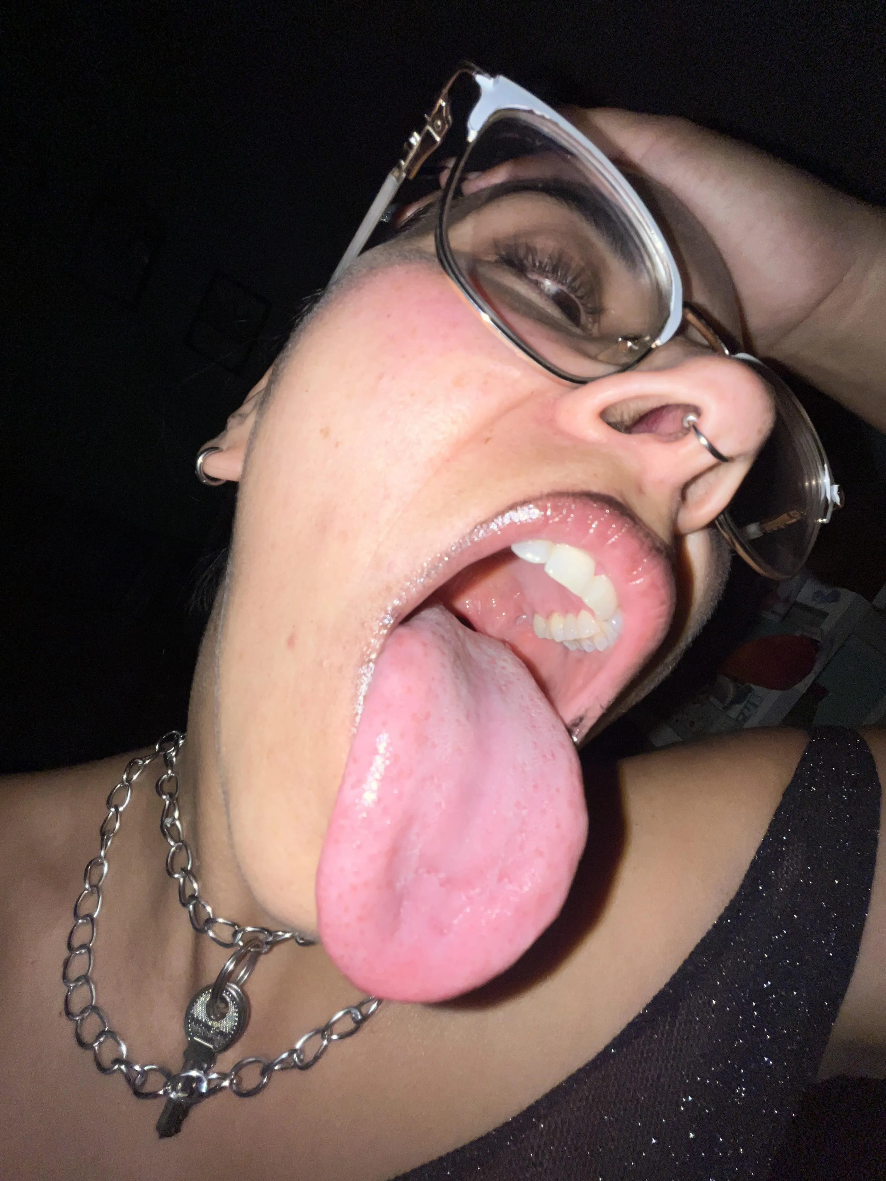 So pink and long, that I could wrap your perversions in it! 👅🥵