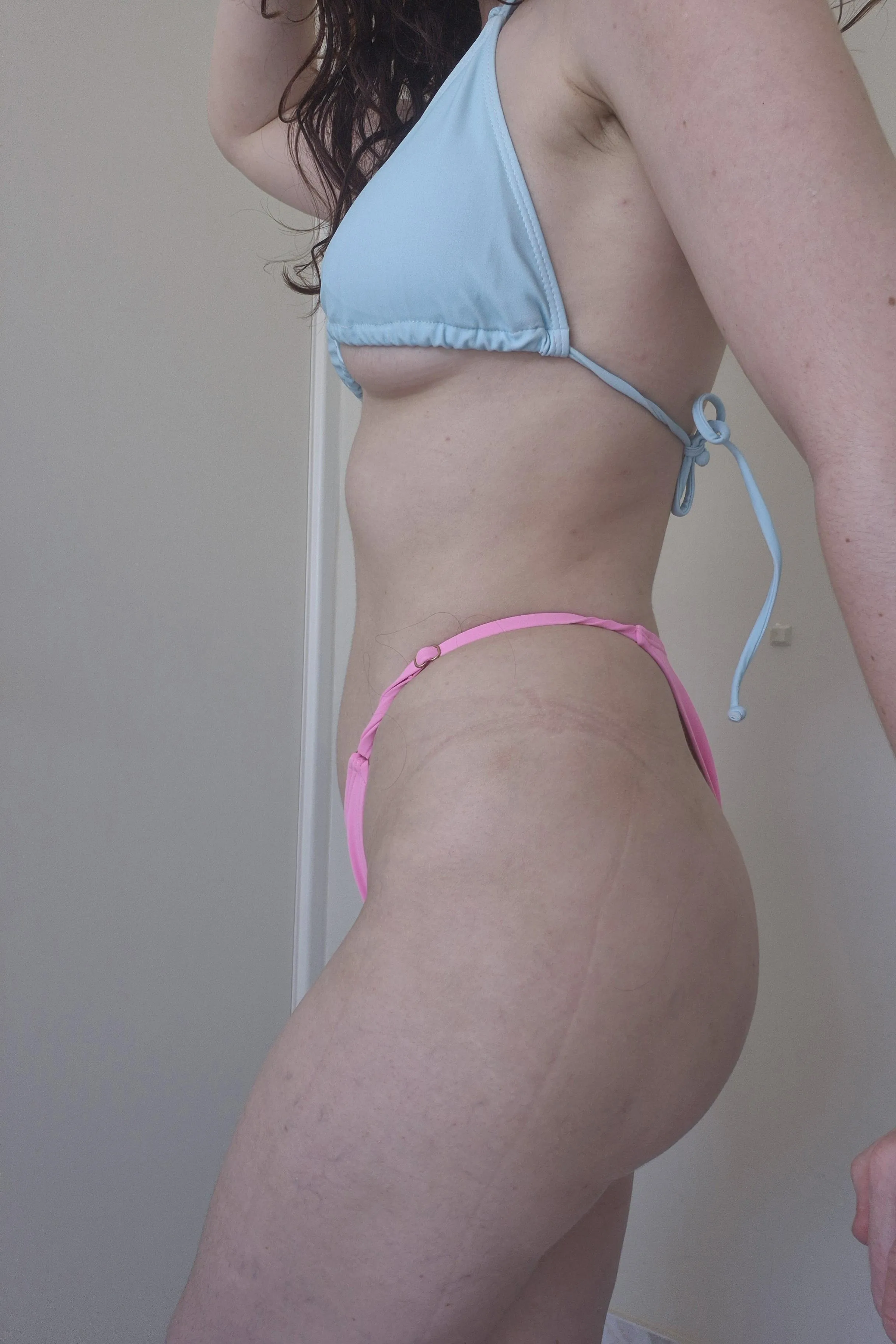 31 (f) where would you be looking at beach 😇