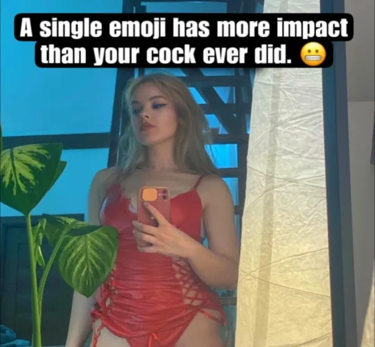A single emoji has more impact [no imagefap] [oc]