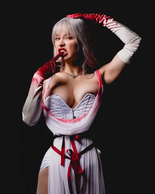 Giving into the intrusive thoughts to see if I can bite my finger off