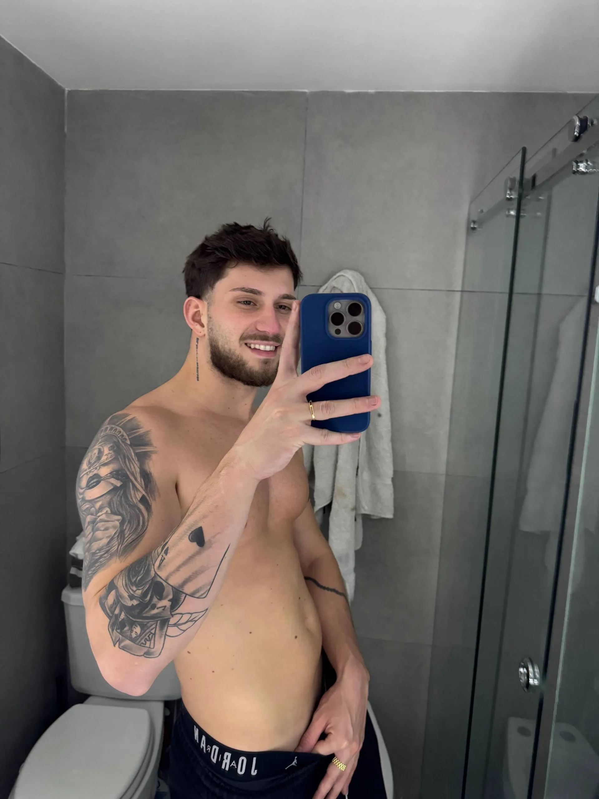 let's shower together and save Mother Earth? 🌎