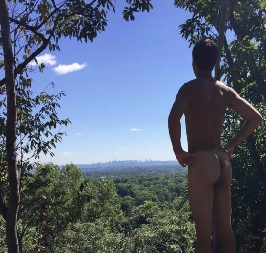 My first ever naked hike