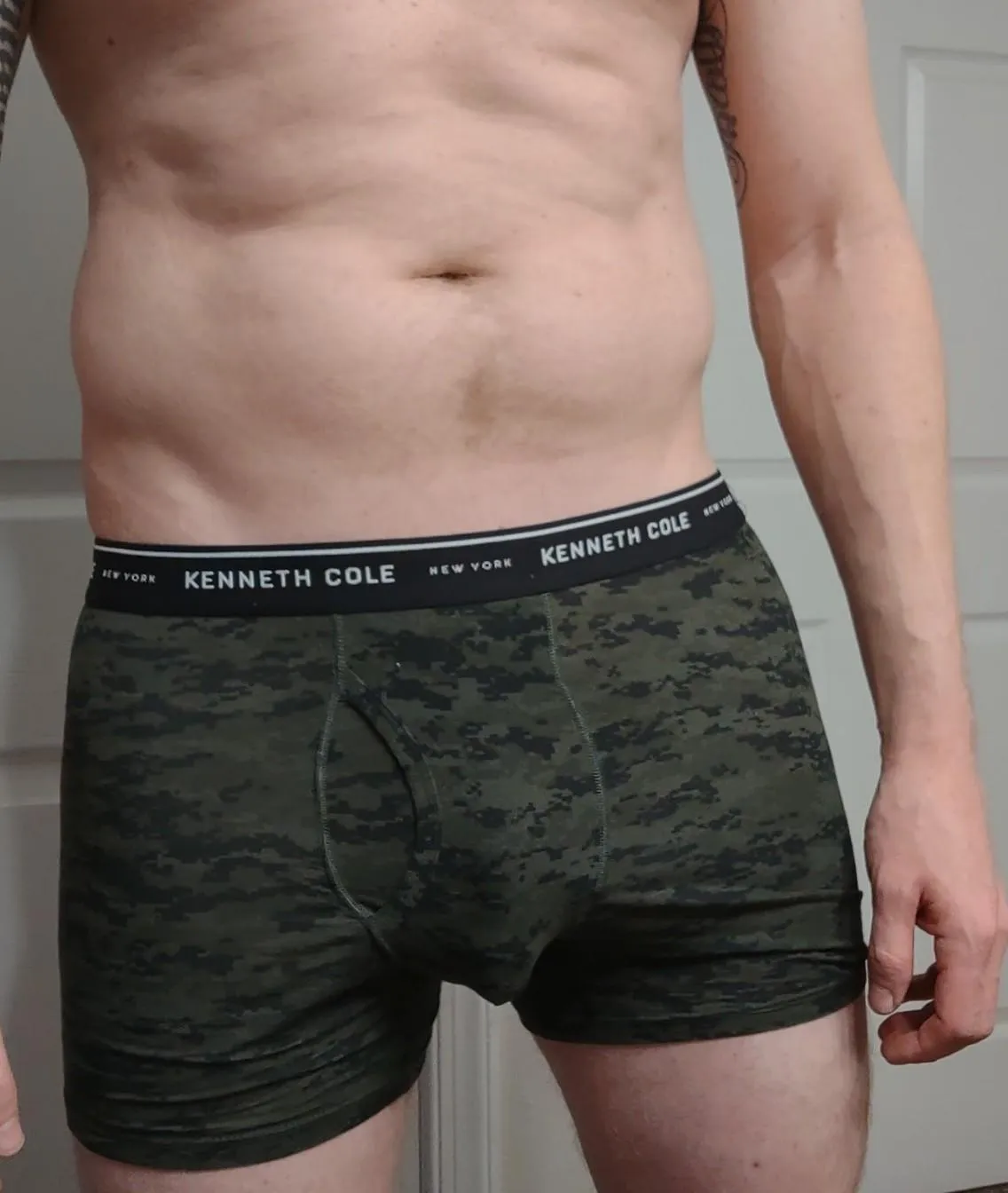 38 [M4F] COS Looking for discreet NSA fun