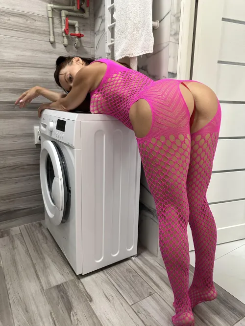 loading the washing machine but who will load me
