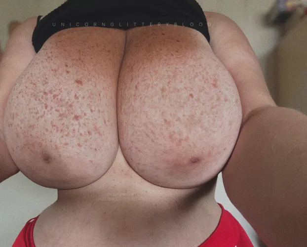 [OC] my tits are almost reaching my waist