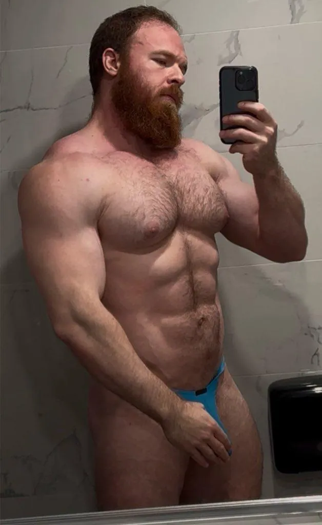 Planning faaar in advance for beach attire 🥶