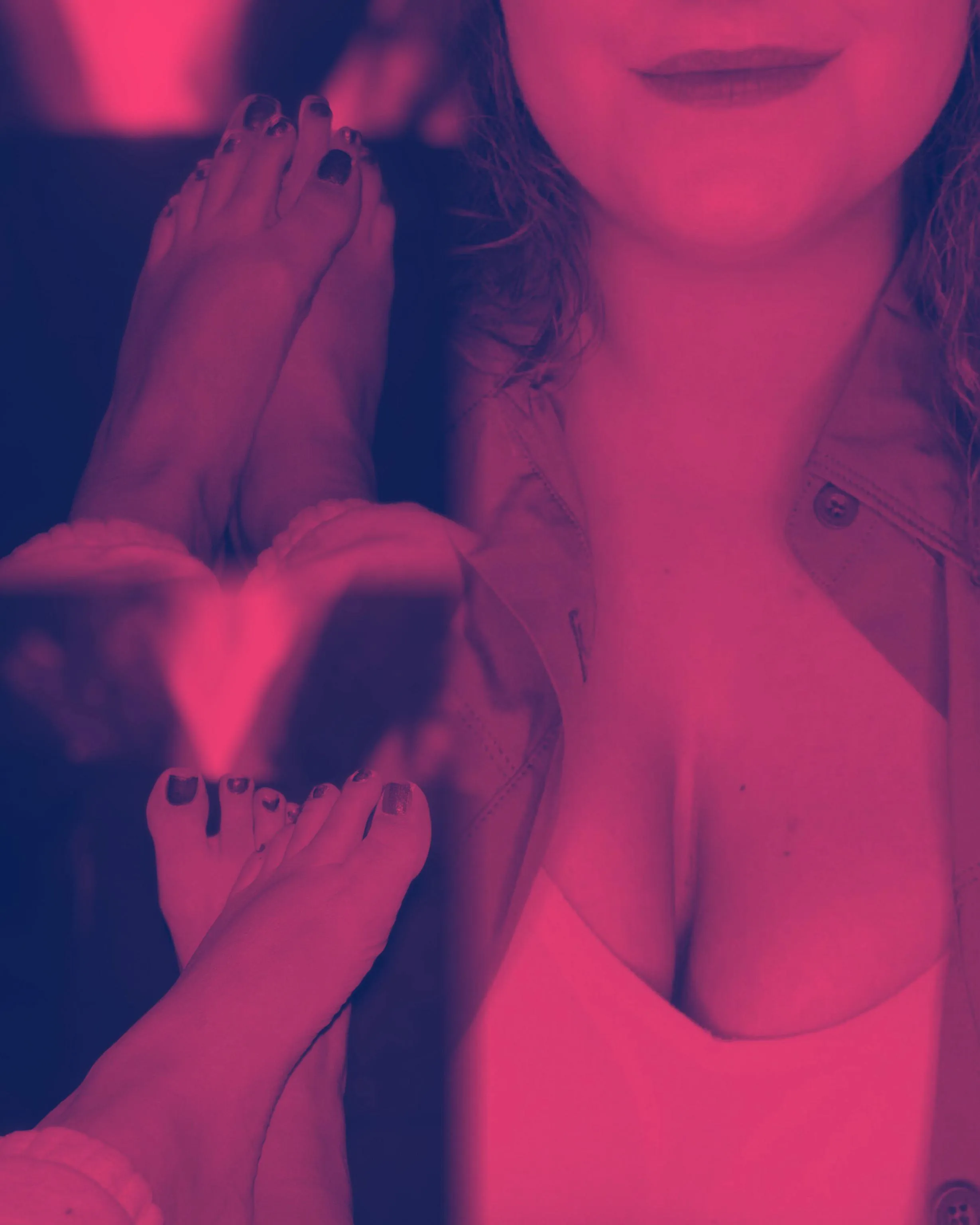 Pretty feet have a way of tempting you.