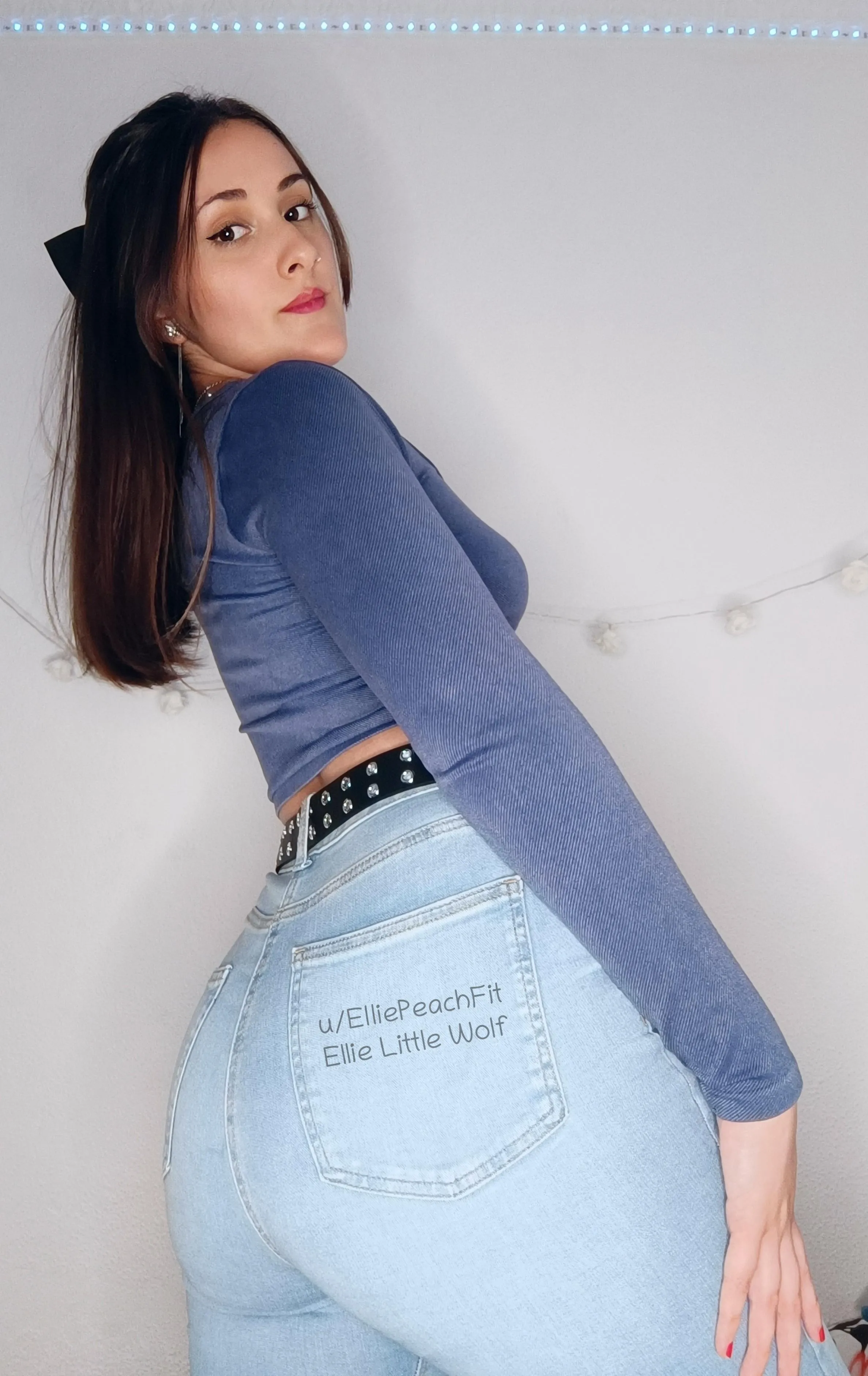 Come here baby.. I need to sit on that pretty face