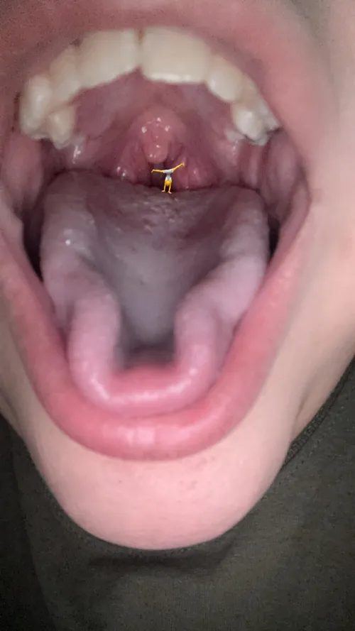 Giantess wants to use more tinies~ (f rp with any)