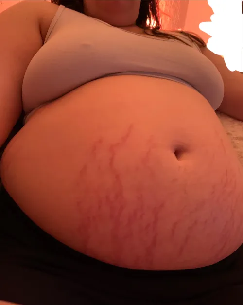 My girlfriend told me I have a 300 pound future and I love her too much to stop eating everything she gives me