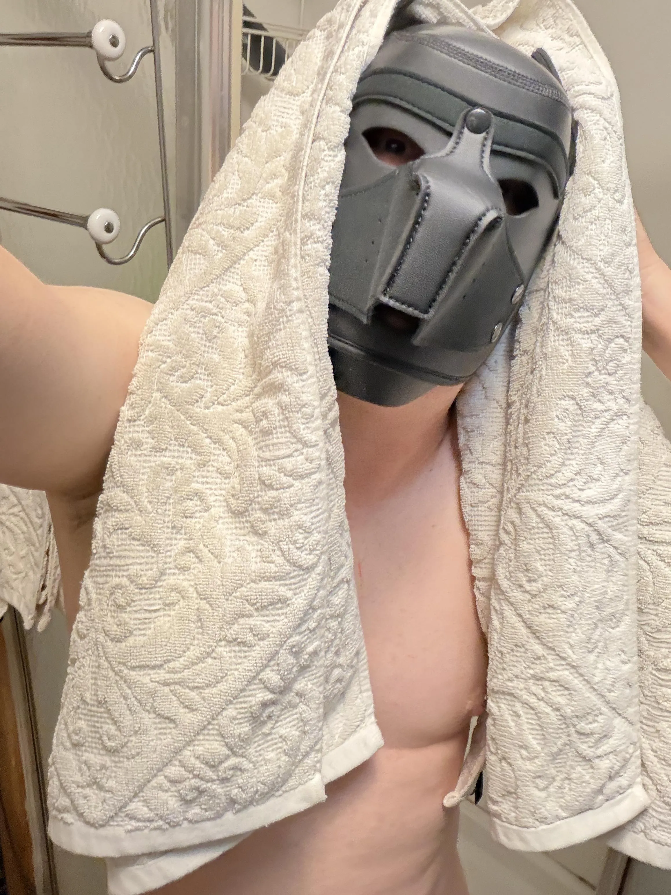 Pup is no longer stimky 🐶🚿🧼