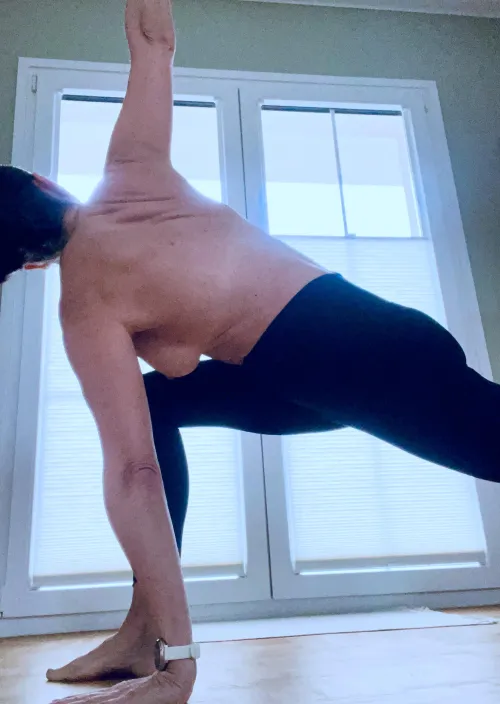 SAP #281 Happy new yoga year! (F)