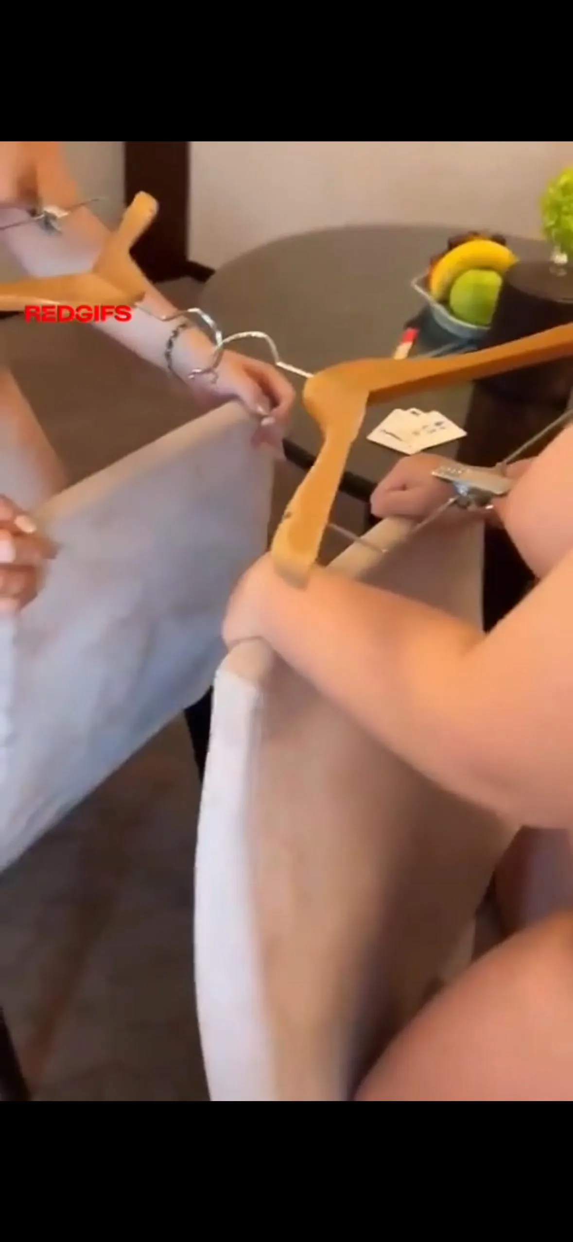 Which slut wants to recreate this amazing scene with me?!