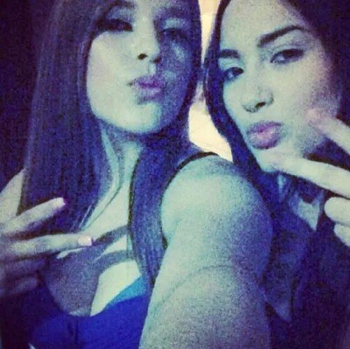 Ana Araujo (niece of Gonzalo Araujo Payan/El Chalo✝️) and Aislin Araujo (daughter of El Chalo✝️, sister of Octavio Gonzalo Araujo Zazueta/El Chalito✝️)