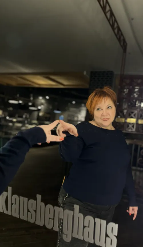 I look too good in the mirror not to like it