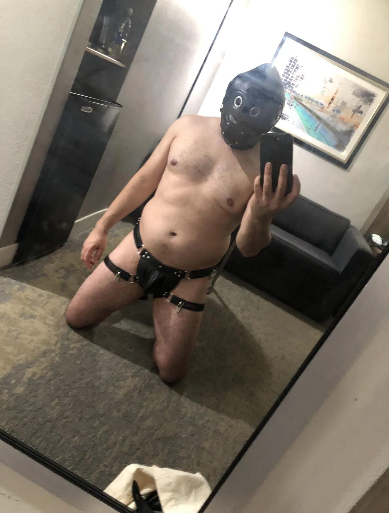 32M SE Alabama who needs a gimp?