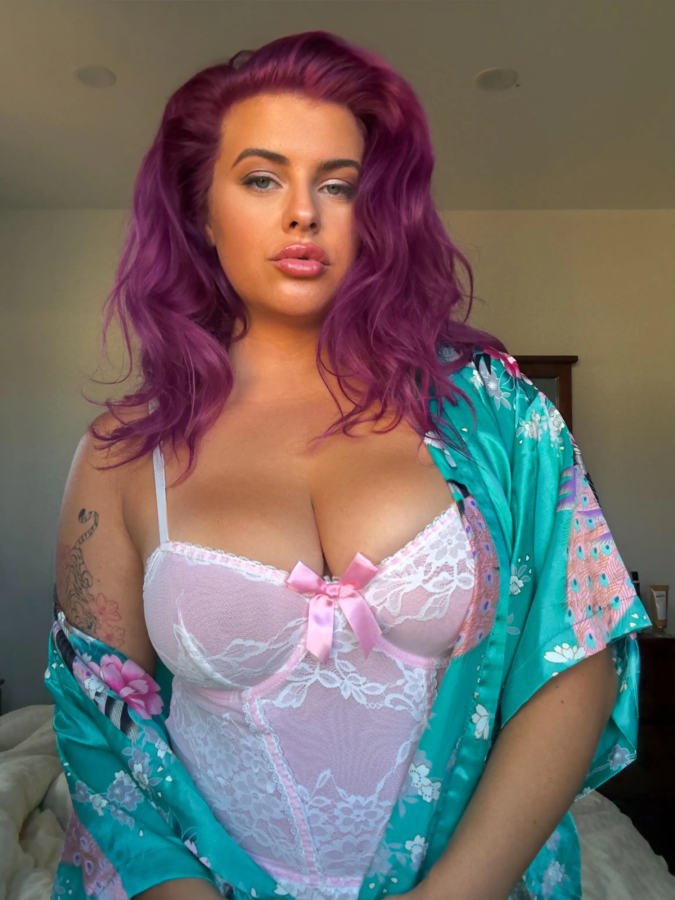 Filming a movie thinking about your cock