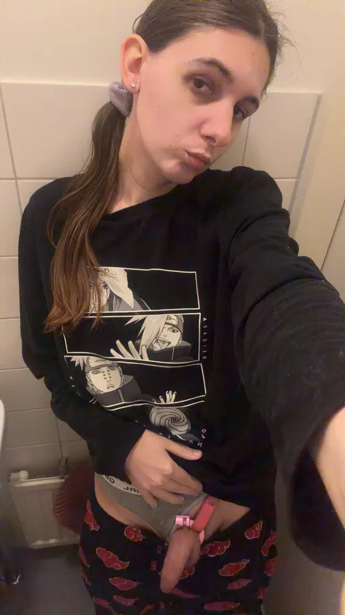 mommy got u ur favorite lolipop this morning