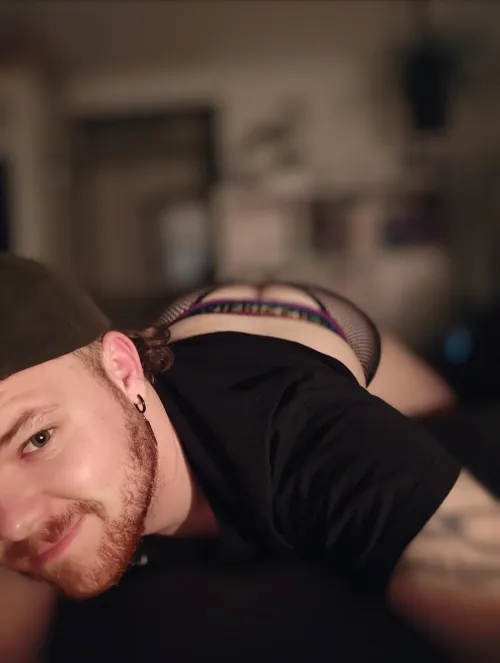 (25m) 👀 to suck hung 🍆 tonight