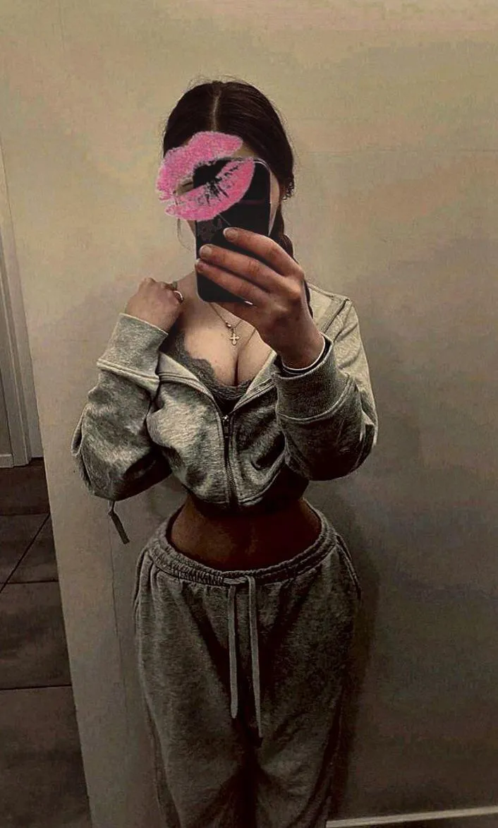 i'm wet.. fill me with loads of yours rn