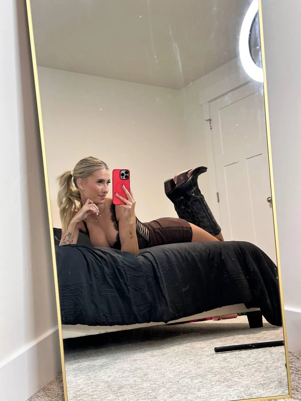 Bend me over and eat me out