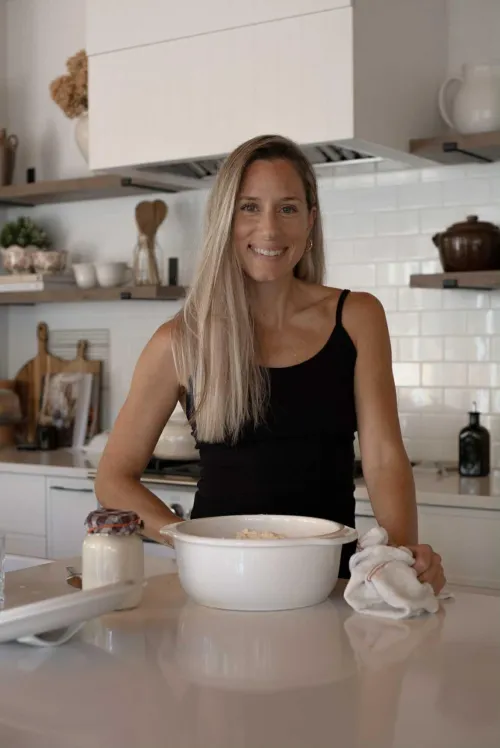 Feeling attractive in my kitchen.