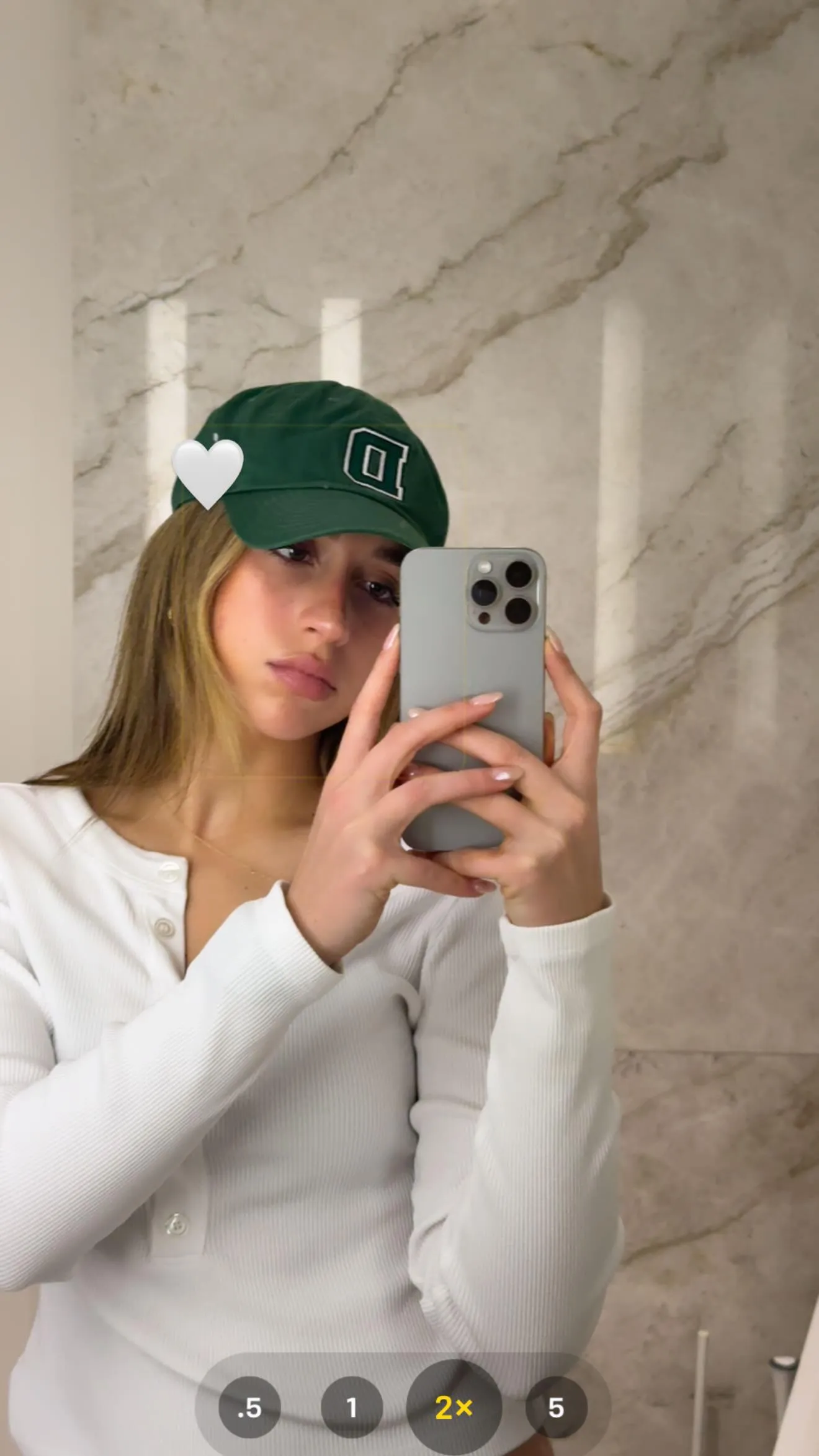 Mirror selfie IG 1/5/2026