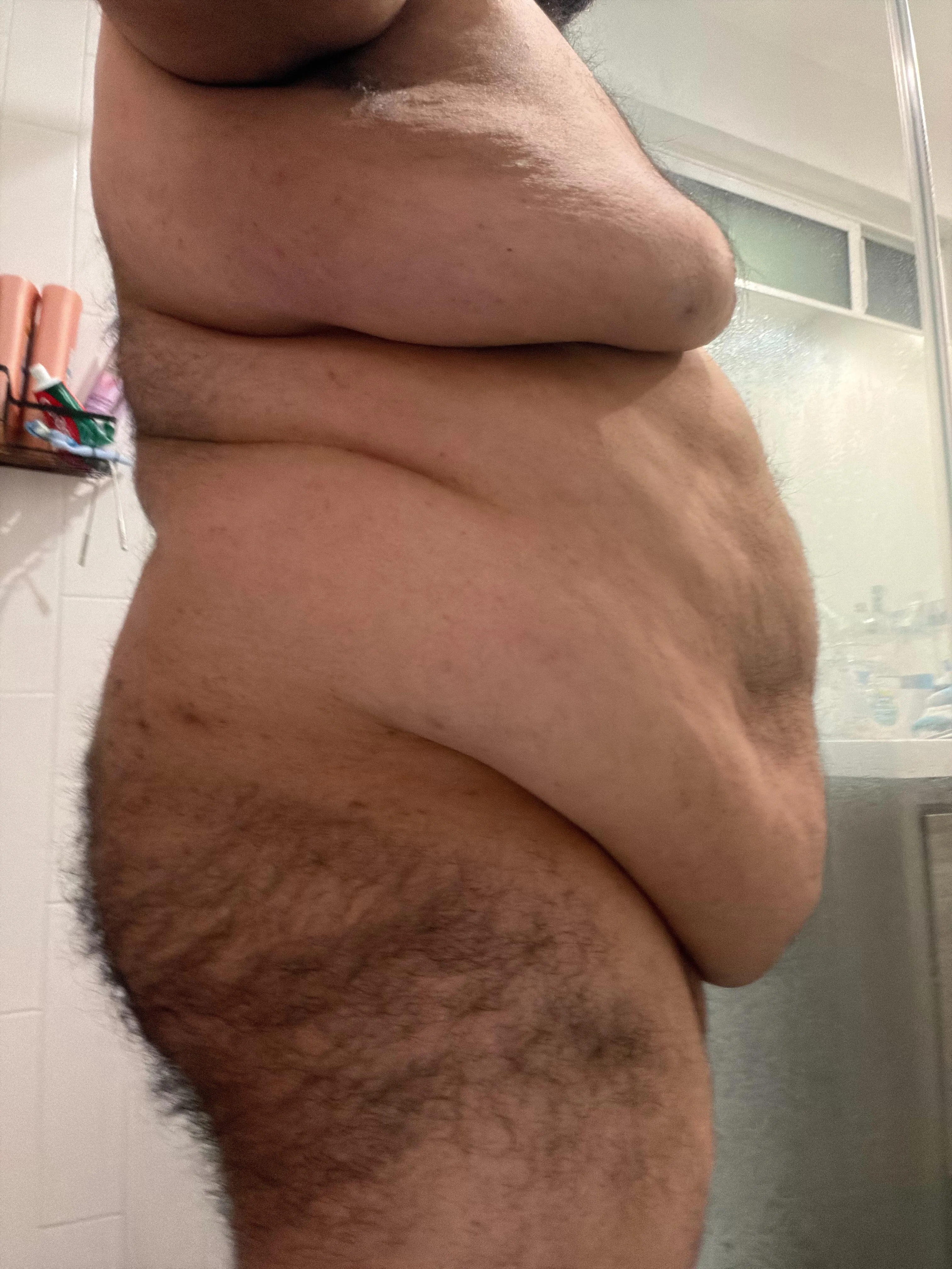 Shower time… need help cleaning 🧼