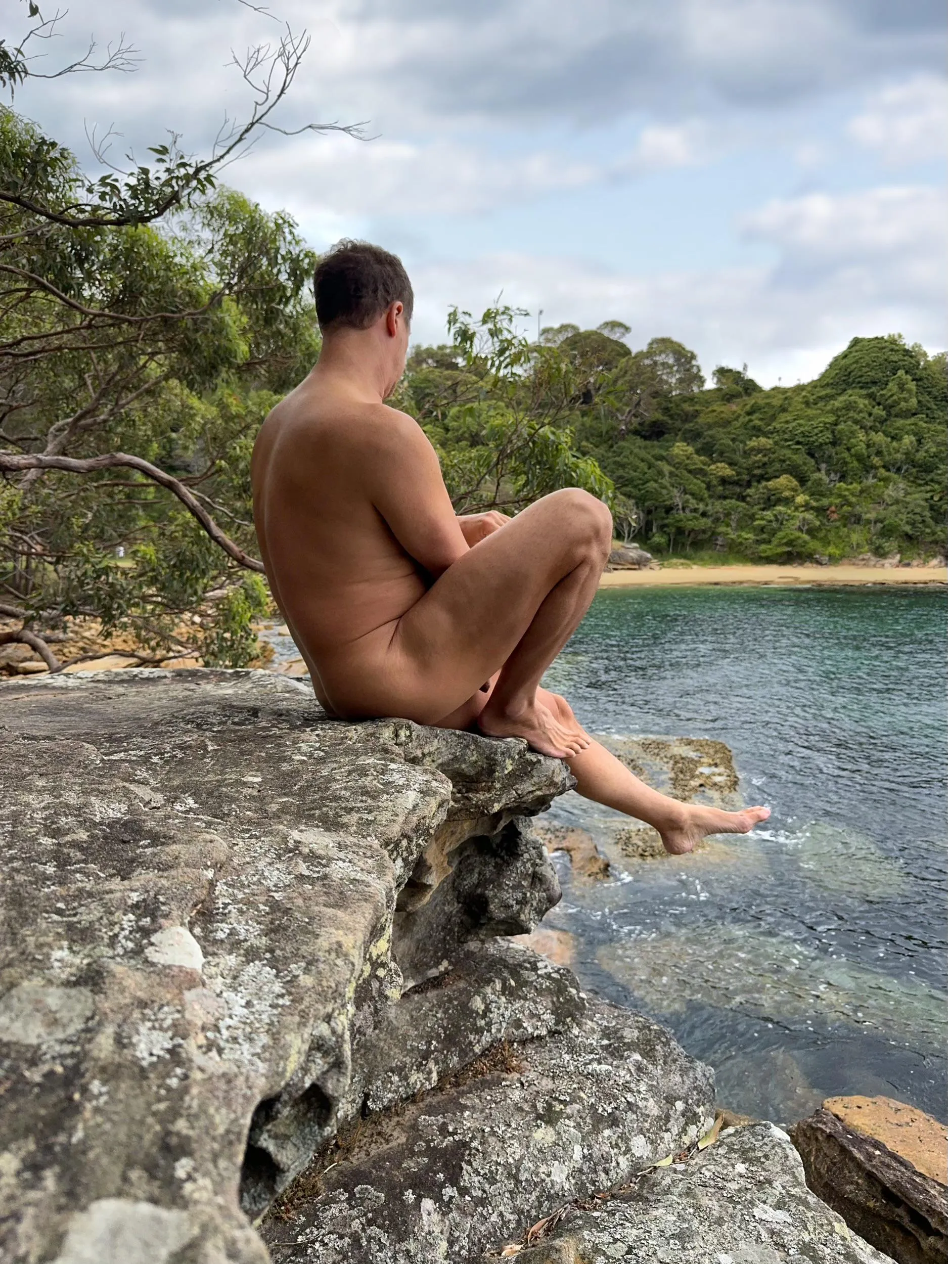 Up on the rocks, Sydney