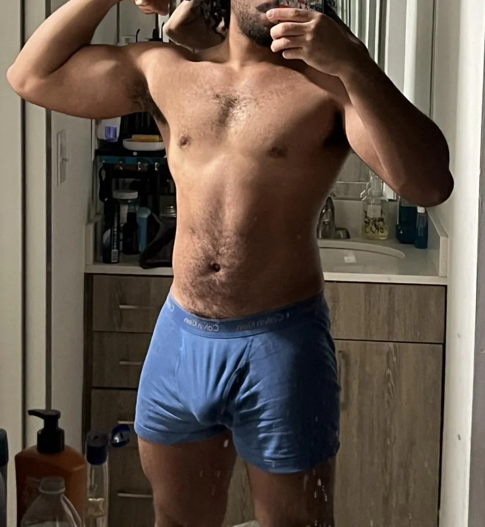 19 [M4M] #northphilly hairy uncut bro looking for same