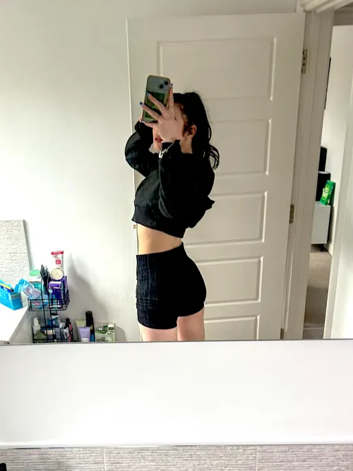 21f gym bunny ready to bounce for you Daddy 💕