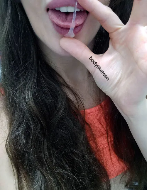 Big sticky grool in my mouth.. would you jerk off to me if I ate it in front of you..