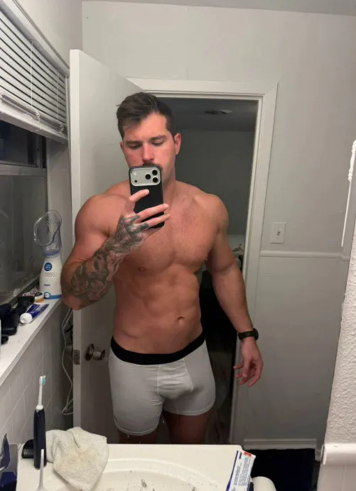 Daddy needs a rinse... you hopping in or just watching?