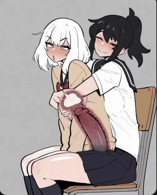 [F4Fu] friend wants to try her cock out