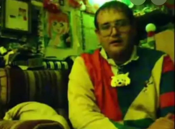 How to get Chris ‘s piss filter?