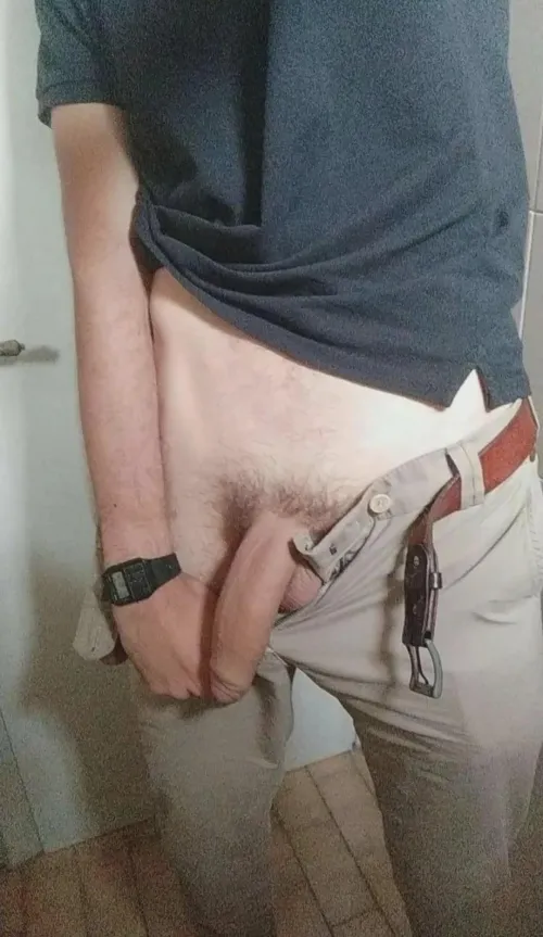 Hung and fat skynny guy. that's possibile?