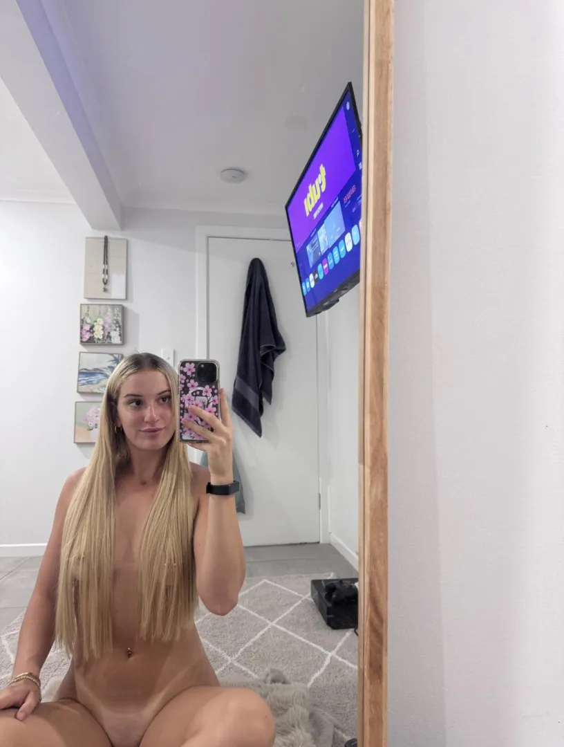 I want your tongue to touch each inch of my smooth body.